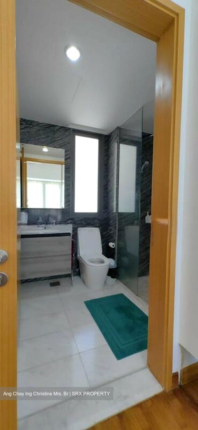 Waterfront Isle (D16), Condominium #596854411